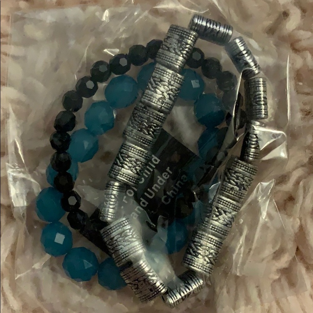 Bracelet - Picture 1 of 1